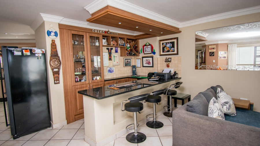 3 Bedroom Property for Sale in Jeffreys Bay Central Eastern Cape